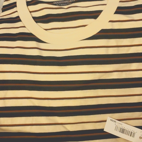 Goodthreads Blue and Cream XL Tall Slim-Fit Short-Sleeve Cotton Crewneck… - Picture 4 of 5